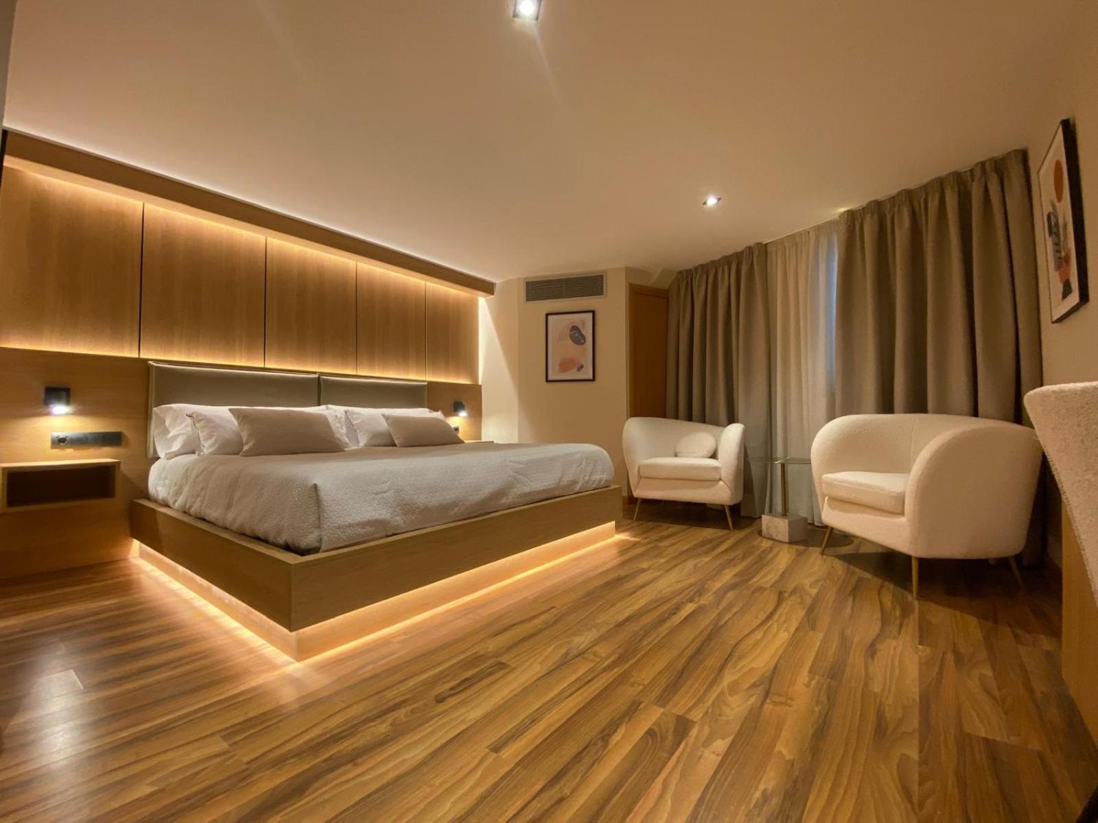 Hostal Rio Selmo Ponferrada Dış mekan fotoğraf